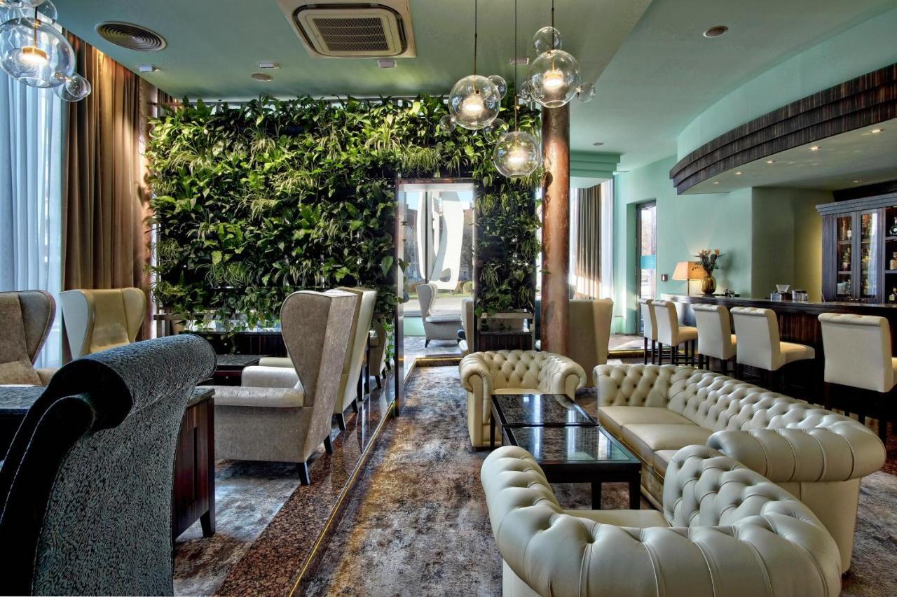 Hotel Continental Brno Bagian luar foto